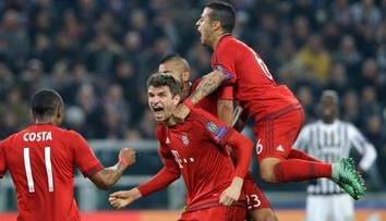 Bayern vyhral v Kolíne, Švento len na lavičke náhradníkov