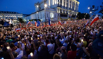 Europoslanci spustili konanie voči Poľsku, Varšava hovorí o politickom nátlaku