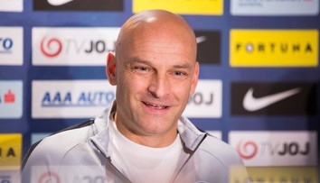 Kouč Guľa zverejnil prvú nomináciu v novom kvalifikačnom cykle na ME 2021