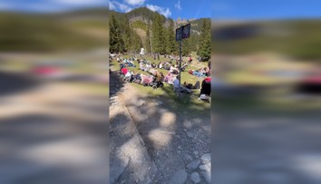 Ukázali video z Tatier: „Šialenstvo“ je to ako na Václaváku, búrlivé komentáre zaplavili sociálne siete
