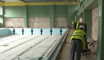 Svidníčania si tak skoro v plavárni nezaplávajú. Jej rekonštrukcia stroskotala na spore o úver