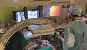 Matias sa narodil s vážnou tráviacou chybou. Lekári v Martine mu pomohli unikátnym zákrokom