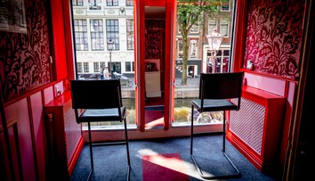 Amsterdam predstavil lokalitu, ktorá by mala nahradiť známy Red Light District. Obyvatelia sa proti nej búria