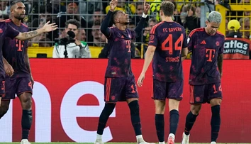 Bayern oslavuje prvú trofej v sezóne. Superpohár získal v najslávnejšom nemeckom derby