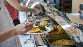 Nepríjemný suvenír z dovolenky v podobe kíl navyše. Takto si počas pobytu môžete dopriať a nepribrať