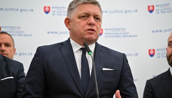 Kliment pojednával korupčné kauzy Smeru, do väzby vzal premiérovho poradcu. Fico chce, aby ho disciplinárne stíhali