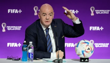 Šéf FIFA sa konečne dočkal podpory. Afrika víta ospravedlnenie a ustúpenie od kontroverzného plánu