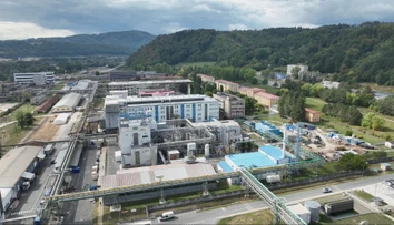 Nemecký gigant investuje na Slovensku 80 miliónov eur. V novom závode bude vyrábať zložku pre známy liek