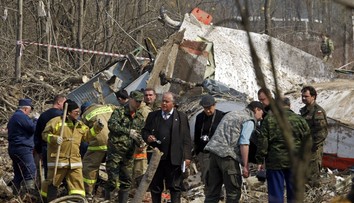Poľsko vyzvalo Rusko, aby mu vrátilo vrak lietadla havarovaného pri Smolensku