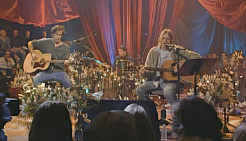 Koncert, ktorý sa zapísal do histórie. Hudobný expert o tom, prečo z Unplugged Nirvany dodnes mrazí