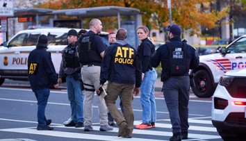Streľba neďaleko Bieleho domu si vyžiadala obeť. Mladá členka Národnej gardy podľahla zraneniam