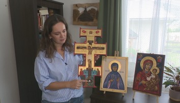 Neobyčajné umenie v rodine kňaza: Spoločne tvoria náboženské obrazy