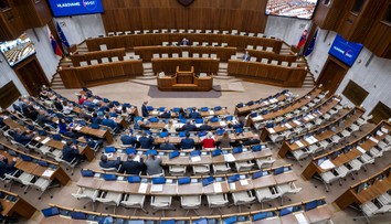 Rušenie voľby poštou zo zahraničia: V koalícii zaznievajú hlasy, že by sa nič nestalo, ak by všetko zostalo po starom