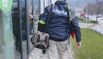 Expolicajta NAKA poslal sudca do väzby. Mal vydierať a robiť nátlak