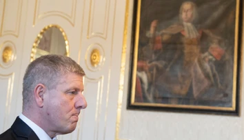 ANKETA: Mal by Lengvarský odstúpiť? Viacerí sa ho zastali