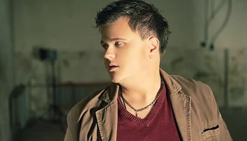 Lovesong ako vianočný darček. Slovenský spevák prekvapil manželku