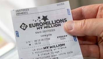 V lotérii Euromilióny padol najvyšší jackpot v histórii. Výherca ho trafil na 20. pokus