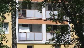 Koniec veľkého Ficovho sľubu? Štát môže prestať vyplácať pomoc pre desiatky tisíc ľudí