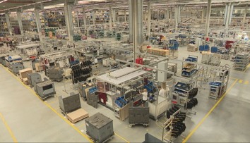 Firmy ponúkajú výrazne menej práce ako vlani. Investície do ľudí odkladajú, pretože nevedia, čo ich čaká