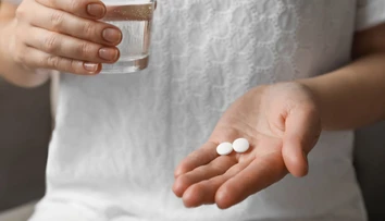 Ženy sa počas menopauzy obávajú hormonálnej liečby. Gynekologička vysvetlila, či je strach oprávnený