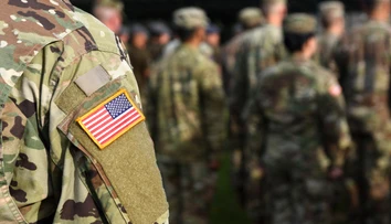 Chcel im radiť, ako zaútočiť na New York. Americký vojak sa pokúšal pomôcť ISIS, hrozia mu desaťročia za mrežami