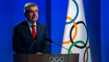 Bach sa neobáva bojkotu OH zo strany Ukrajiny. "Prečo by mala pripraviť vlastných športovcov o ich sen?"