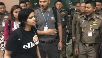 Prípad tínedžerky, ktorá uteká pred rodinou, prevzala OSN