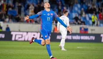 Jubilejný zápas mimoriadnej dôležitosti. Lukáš Haraslín nastúpi proti klubovému spoluhráčovi