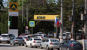 Krym opäť horí: Ukrajinci zasiahli prístav Kerč a veľkú elektrickú rozvodňu. Obyvatelia sú bez elektriny i paliva