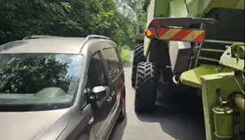Slovenskí farmári posielajú nahnevaným vodičom tvrdý odkaz: Robíme prácu, vďaka ktorej máte čo jesť