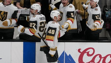 VIDEO: Slovákom sa v NHL nedarilo. Hertl zdemoloval svoj bývalý klub osobným maximom