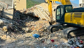 Slovenskí záchranári vo Venezuele počuli spod trosiek klepkanie. K žene si razili cestu cez štyri poschodia