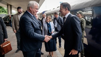 Šéf NATO pricestoval do Kyjeva na neohlásenú návštevu