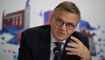 Šéf svetového hokeja má koronavírus. Fasel musel odložiť stretnutie s Lukašenkom