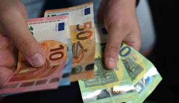 Jaroslav má dve práce a štyri deti. Keď zistil, že musí štátu doplatiť 5 175 eur, totálne vybuchol
