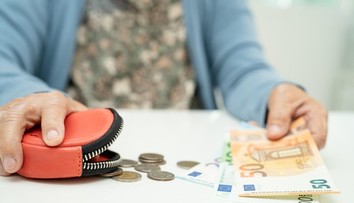 Pozor na dôchodky cez Veľkú noc. Niektorí ich dostanú skôr, iní neskôr