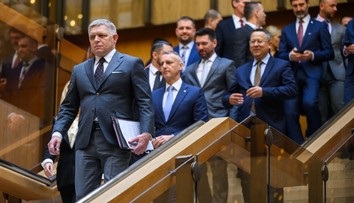 VIDEO: Ide o pokus zorganizovať na Slovensku normálny prevrat, tvrdí premiér Fico