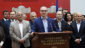 Macedónsko zmení názov krajiny, parlament odsúhlasil začatie procesu