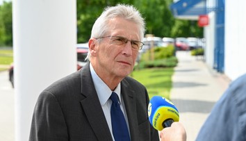 OĽANO žiada odchod Ivana Šimka pre jeho výroky o polícii