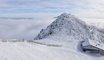Na staniciach Chopok a Holý vrch vyčíňal orkán