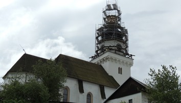 Pri oprave kostolnej veže v Belej našli prestrelenú časovú schránku