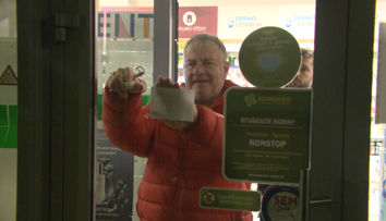 Lieky predával s vyše dvomi promile. Lekárnik v Prešove skončil v policajnej cele