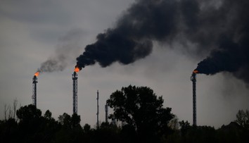 V bratislavskom Slovnafte by mala vyrásť obrovská spaľovňa odpadu. Miestni sa proti nej búria