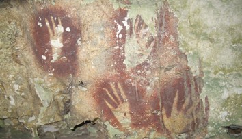 FOTO: Najstaršie umenie na svete? Jaskynné maľby a odtlačky rúk prekvapili vedcov