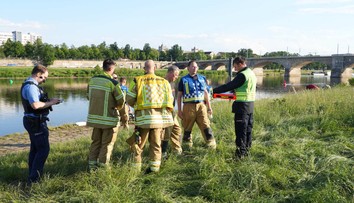 Blesk v Drážďanoch zranil desať ľudí, dvoch museli oživovať