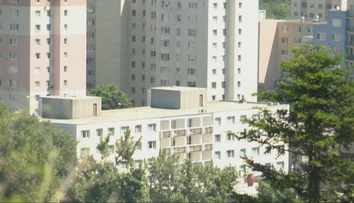 Závratný rast: Na meter štvorcový bytu pri Bratislave treba robiť 51 dní, pri Nitre len 30 (TABUĽKA)