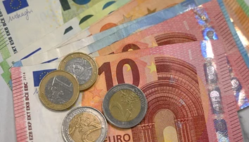 Pozor na správu z banky. Ak ju odignorujete, môžete si skomplikovať používanie účtu