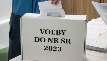 Strany súperili aj o milióny eur zo štátneho príspevku. Výpočty ukázali, o koľko si prilepšia