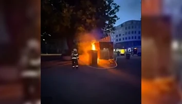 VIDEO: V centre Bratislavy vypukol požiar. Oheň zachvátil gastroprevádzku