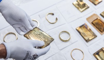 Dvaja Česi objavili počas túry rozprávkový poklad. Jeho skutočná hodnota výrazne prekonala pôvodné odhady